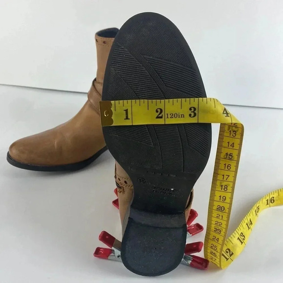 Brown tan genuine leather eyelet buckle low heel round toe ankle bootie sz 36 - Picture 6 of 17